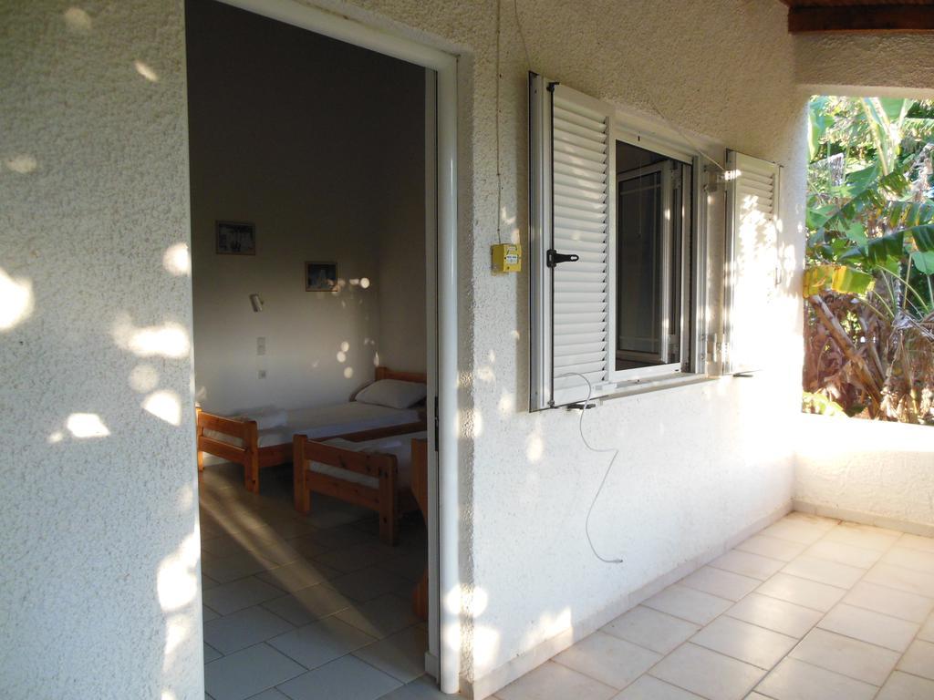 Helonata Apartments Arkoudi Exterior photo